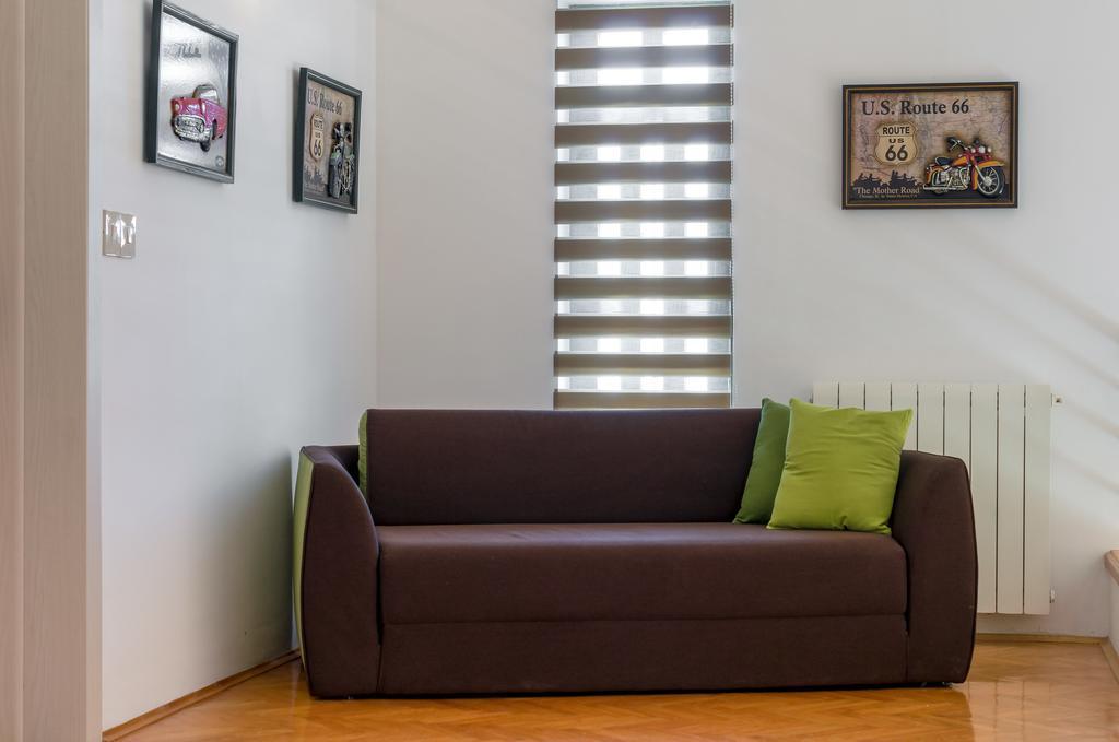 Villa Kuca Za Odmor Kuzmanic Kaštela Esterno foto